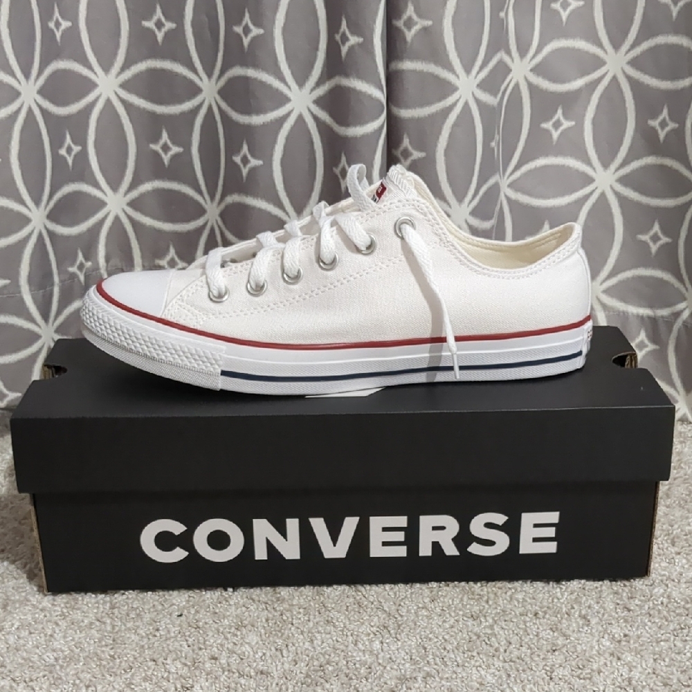 Brand New In Box Converse All Star White Low-Top Sneakers Unisex W 10 M 8
